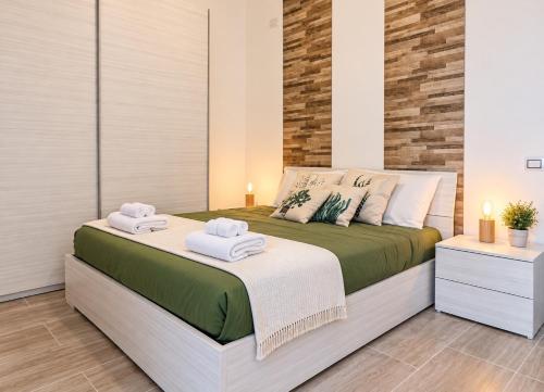 Chiaia Premium Flat, Naples Center, Near Seaside