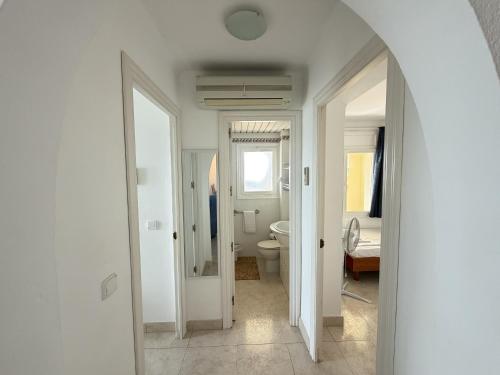 WELCS APARTAMENTO 439 EMP con vistas al mar