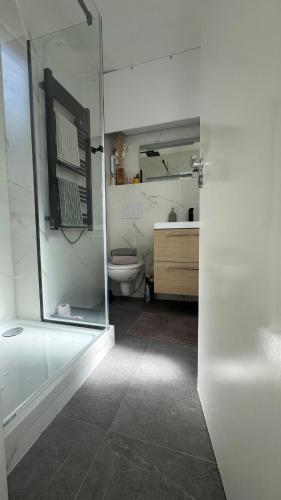 APPARTEMENT*GARE DE L'EST-PARIS 10