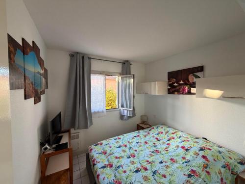 T2 en rez de jardin à 150m de la plage avec piscine et parking