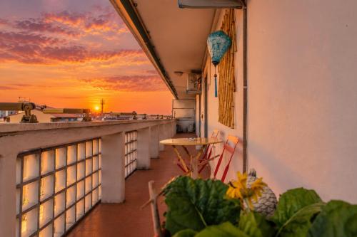 Graffiti Tuscolana Sunset