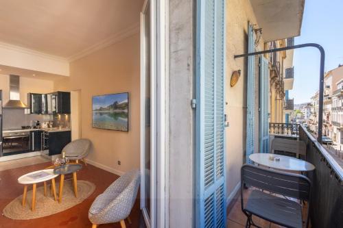 Stylish central Cannes apartment 2 min from Beach