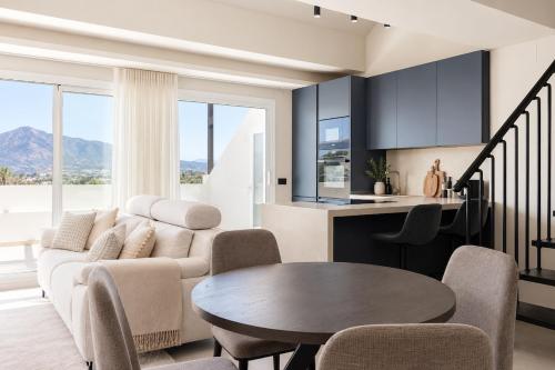 Luxury Penthouse with Private Terrace and Sea Views