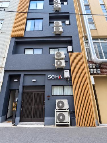Seiha 黑门 101 黑门市场步行2分钟 日本桥车站步行2分钟 道顿堀南海难波步行10分钟 最大4人