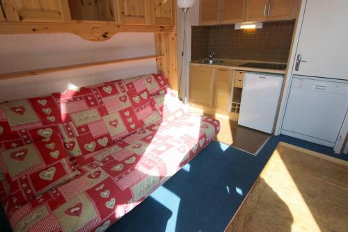 Résidence Trois Vallees - STUDIO 2 PERSONNES EN HAUT DE STATION ET A PROXIMITE DU CENTRE MAE-7801