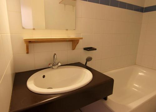 Résidence Trois Vallees - STUDIO 2 PERSONNES EN HAUT DE STATION ET A PROXIMITE DU CENTRE MAE-7801