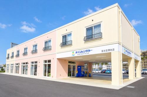 Pine Hills Hotel Miyakojima