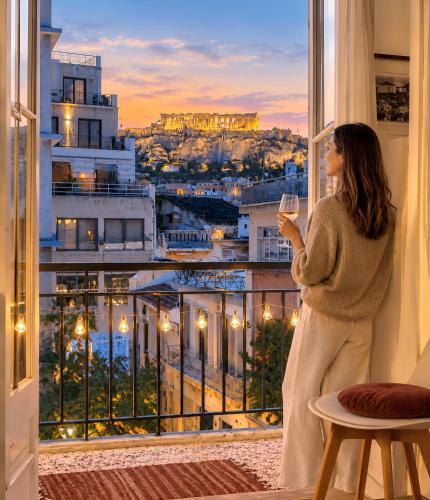 Eternal Acropolis Suites with View by HC