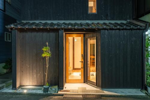 京粋庵 琥珀邸
