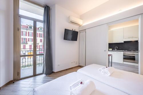 Balcone sul Naviglio Grande - Darsena - Tortona Design District - Metro M2