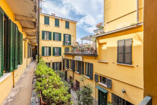 Balcone sul Naviglio Grande - Darsena - Tortona Design District - Metro M2