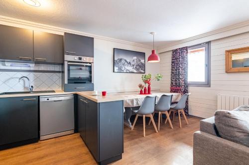 Chalet Chamois - 5 Pièces pour 8 Personnes MAE-6341