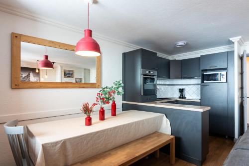 Chalet Chamois - 5 Pièces pour 8 Personnes MAE-6351
