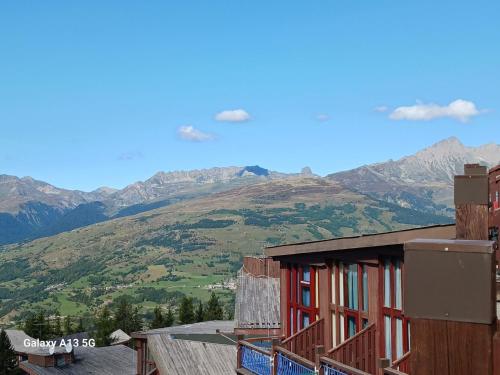 Résidence Aiguille Grive Bat I - Duplex pour 6 personnes à Arc 1800 dans le village de Charmettoger, skis aux pieds MAE-3621