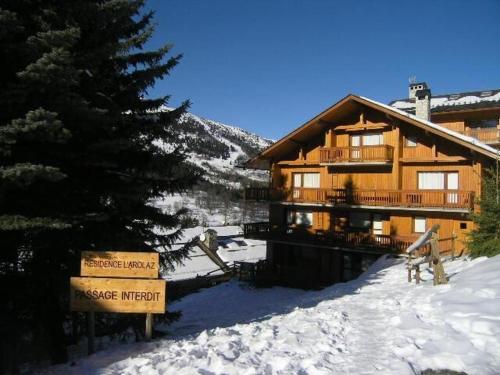 Résidence L'arolaz N°1 - Appartement skis aux pieds 7 personnes dans le centre de Méribel MAE-7111