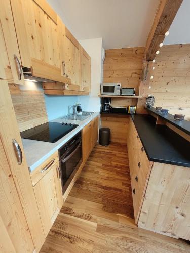 Chalet Les Perrieres - Appartement douillet dans petite résidence au calme. MAE-1211