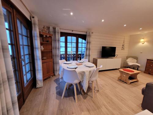 Résidence Helios - Bel appartement rénové, au calme et proche du centre MAE-1251