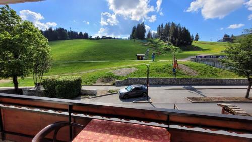 Résidence Lou Baitandys - Lou Baitandys - T2 au pied des pistes et au centre du village MAE-1321