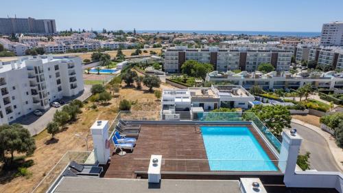 T2 with Pool and Balcony in Albufeira
