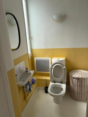 Charmant appartement quartier Trudaine-Martyrs calme et lumineux