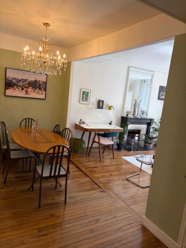 Charmant appartement quartier Trudaine-Martyrs calme et lumineux
