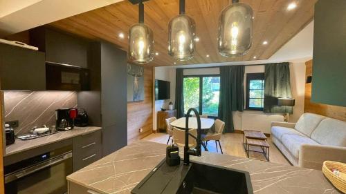 Résidence Fermes Emiguy - Appartement 4 personnes avec piscine MAE-4191