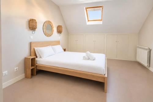 Apartamento con balcón y parking para 6