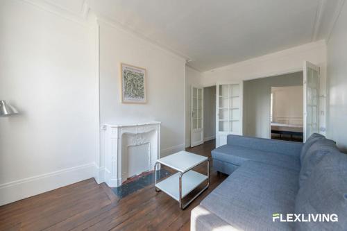 1BR flat Passy district near Eiffel Paris 16è