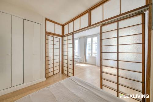 Spacious studio Latin Quarter Paris 5è