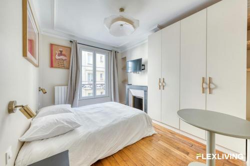Cozy Studio Near Montmartre and Metro Paris 18th