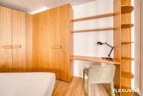 High-end 1BR in the heart of the 9th Elegant & quiet