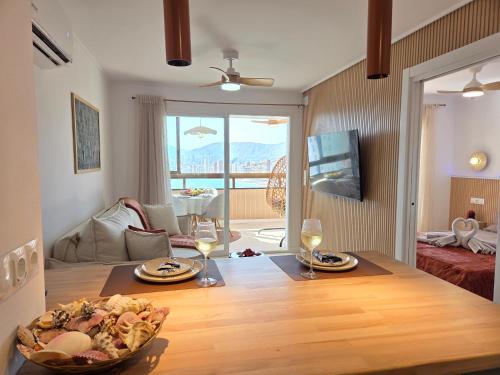 Emerald Levante - Panoramic Sea View Apartment
