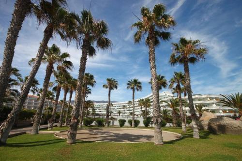 Luxury studio in beachfront complex in El Duque area, Costa Adeje