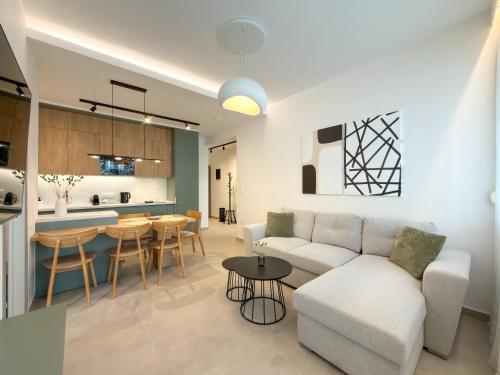 Luxury Downtown Apartment E4