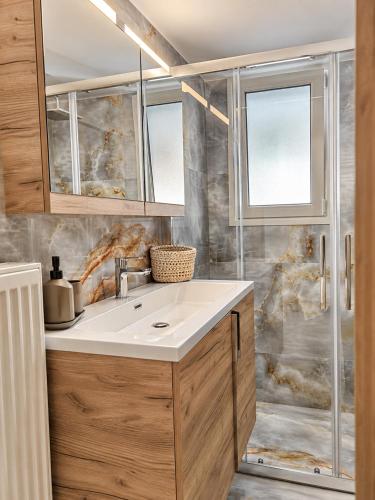 Lycabettus Vista Luxury Suite