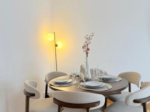 2BR Apartment - City Center