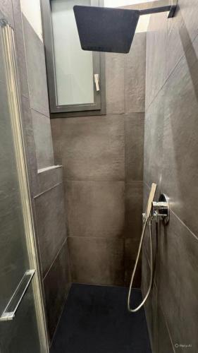 Modern Design Apartment - Near Metro & City Center