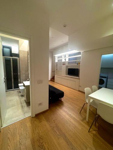 Modern Design Apartment - Near Metro & City Center