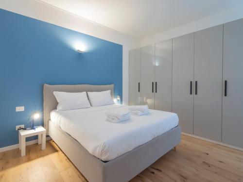 Xenia Milano - 2rooms apt in Via Breno 1