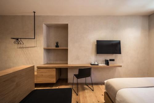 M Suites