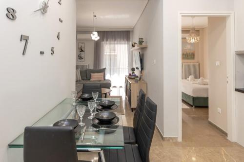 Piraeus Urban Retreat