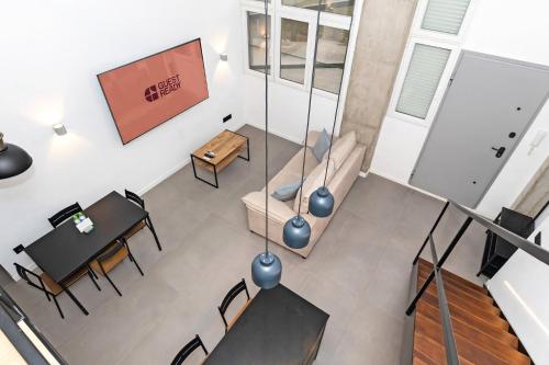 GuestReady - Apartment with Mezzanine in Benicalap
