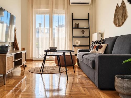 Funky Boho Kallithea Loft