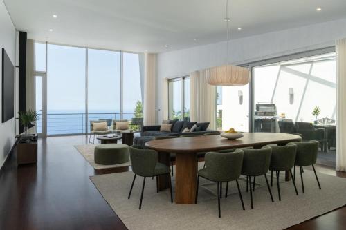 Villa Neves Luxury Pool and Sea Views