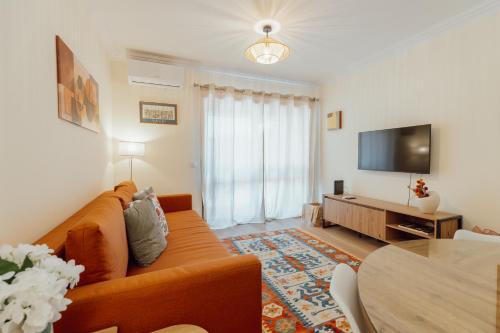 Oporto Flat with terrace by Hosty