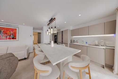 Cannes - Beautiful Apartment - 3 bedrooms - 3 bathrooms - 5CV