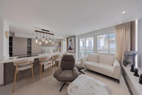Cannes - Beautiful Apartment - 3 bedrooms - 3 bathrooms - 5CV