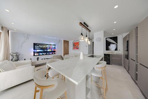 Cannes - Beautiful Apartment - 3 bedrooms - 3 bathrooms - 5CV