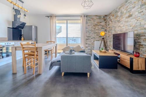 Vue Garonne Balcon Parking privé T2 lumineux