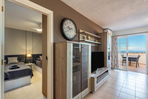 Top floor view apartment by AltamarHomes